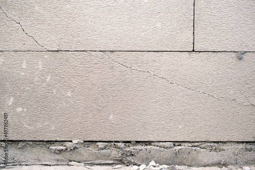 lightweight brick wall The subsidence caused cracking and collapse