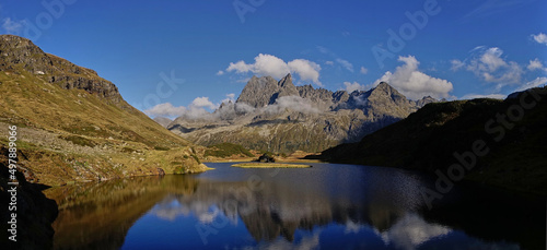 Panorama des Patteriol 3.056 m - Matterhorn und Wächter des Verwall.