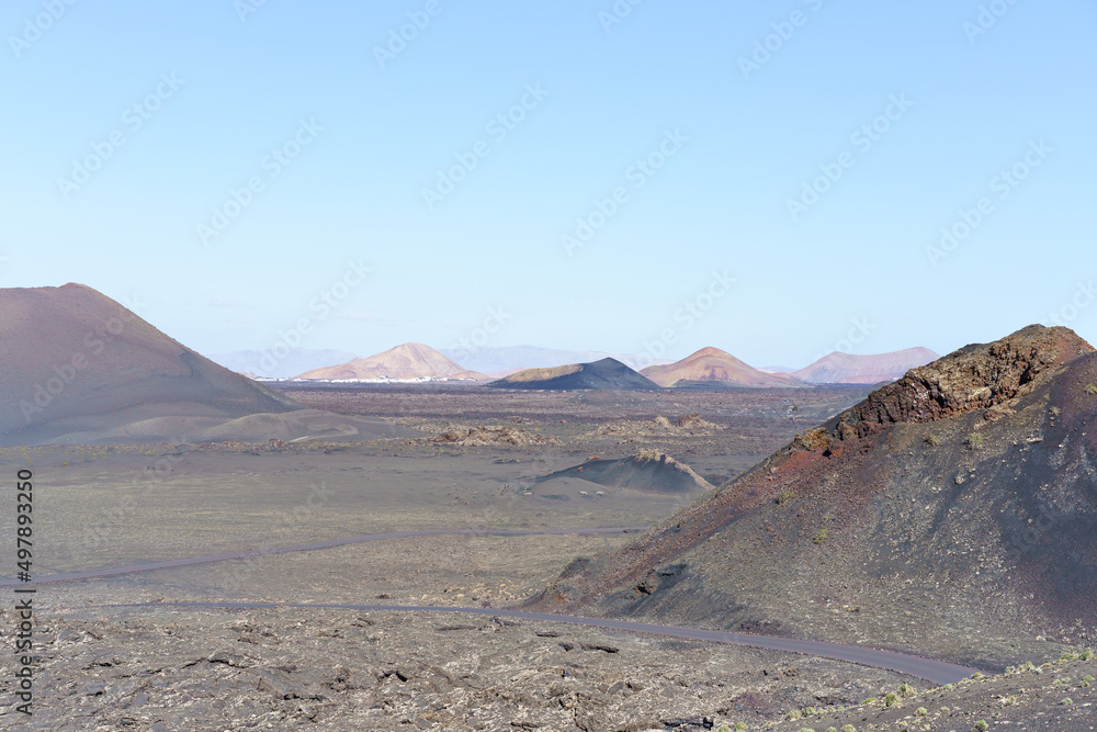 Vulkanische Landschaft im Nationalpark Timanfaya auf Lanzarote, Spanien