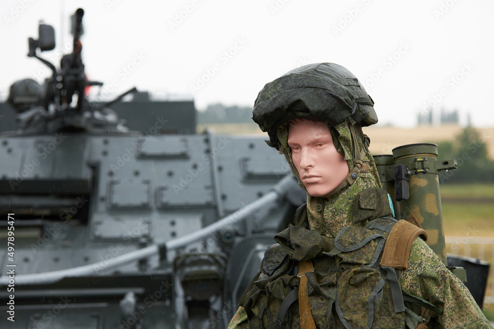 Russian soldier mannequin with anti-tank complex behind the back Russian soldier mannequin with anti-tank complex behind the back