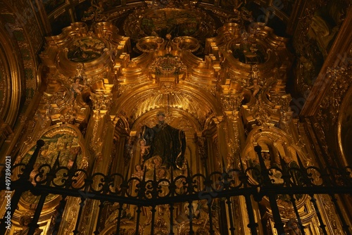 Bilde på lerret The overwhelmingly ornate, gilded Baroque Capilla de San Benito, Saint Benedict