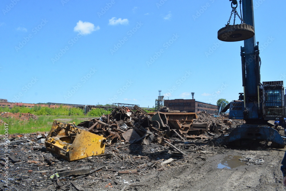 A mountain of scrap metal for remelting