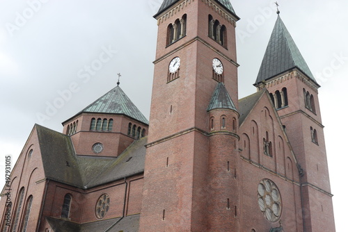 Blick auf die St Nikolauskirche in Rhede.