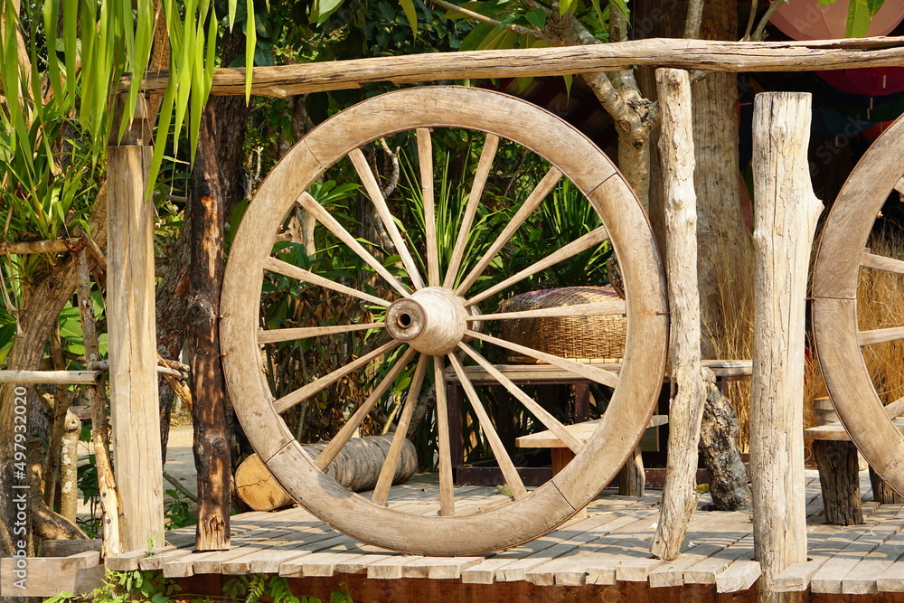 old wagon wheel in the park