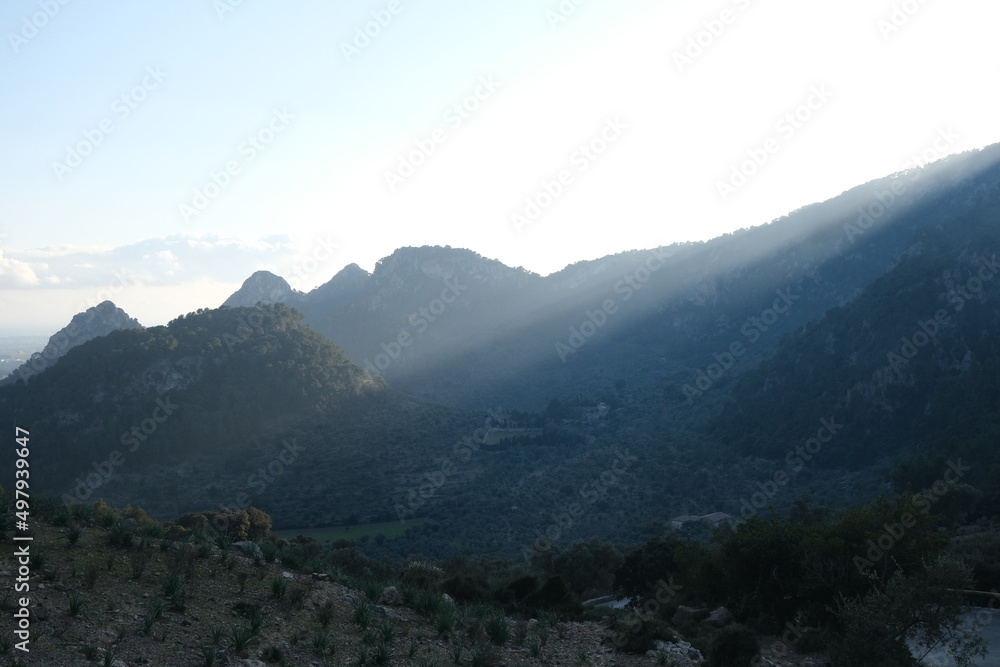 Mallorca Berge Sonnenstrahlen