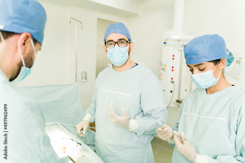 Smart surgeons at the hospital Smart surgeons at the hospital