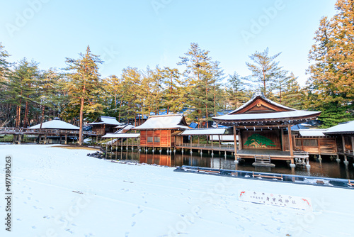 積雪した身曾岐神社　山梨県北杜市　Misogi Shrine with snow. Yamanashi-ken Hokuto city.   © M・H
