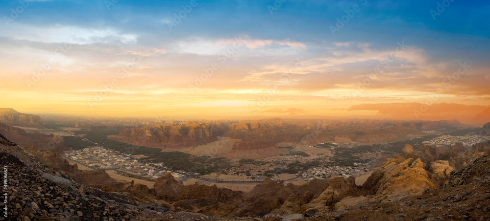 Evening view of Al Ula old town from the Harrat viewpoint. 