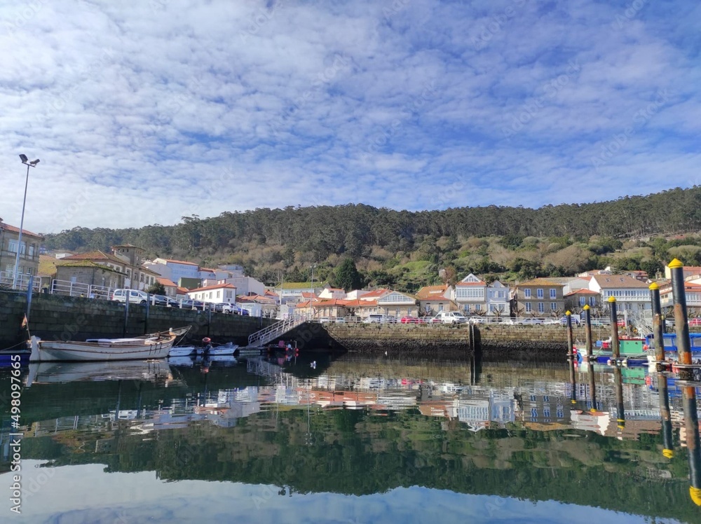 Puerto de Muros, Galicia - obrazy, fototapety, plakaty 