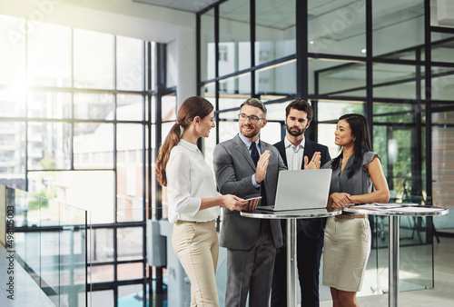 Fotografia Teamwork is the quickest way to success