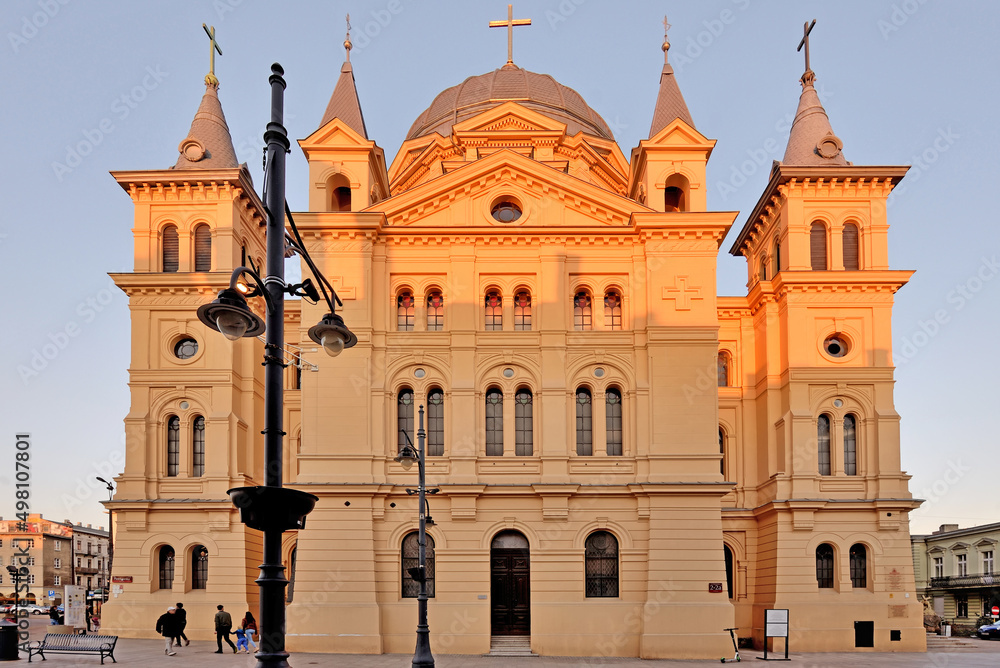 Fototapeta premium Kościół Zesłania Ducha Świętego w Łodzi.