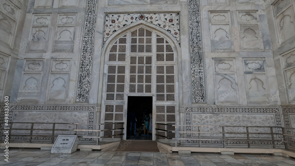 Taj Mahal Masolueum Entrance, Agra, Uttar Pradesh, India