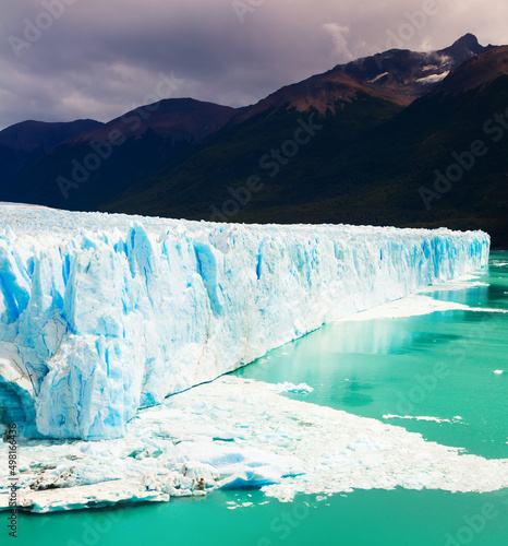 Glacier Perito Moreno (Glaciar Perito Moreno), southeast of Argentina, province Santa Cruz