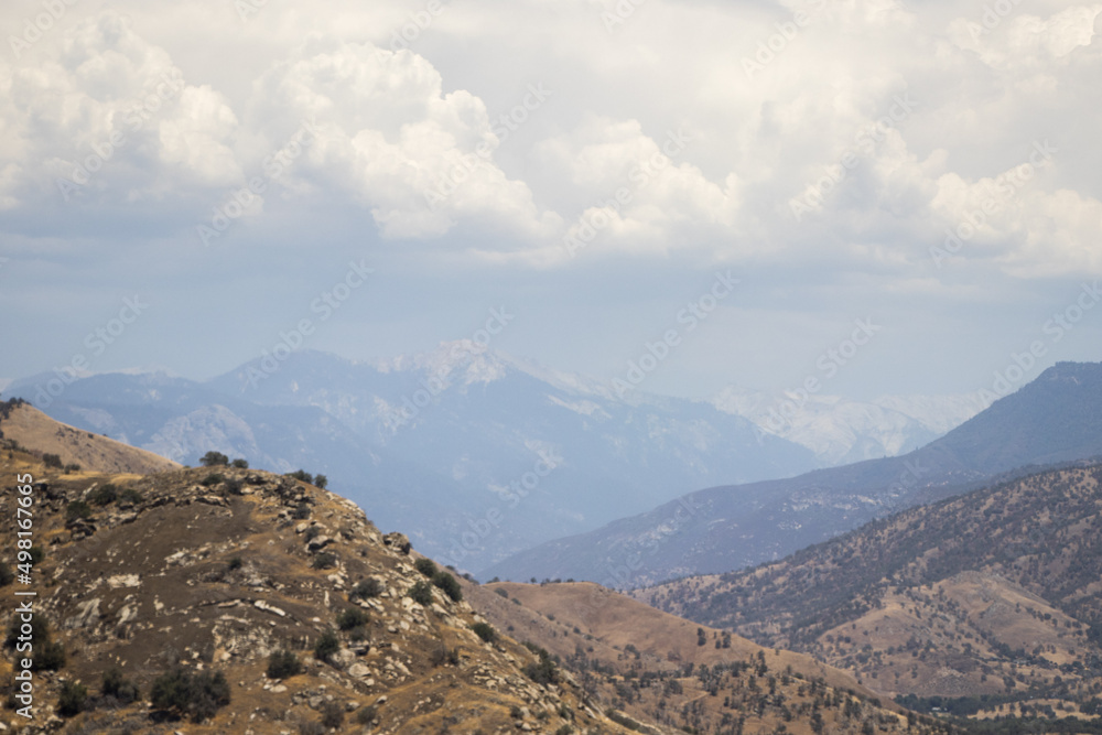 Fototapeta premium Sierra Nevada Views in Sequoia