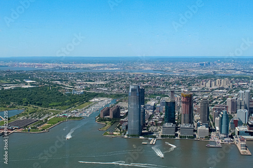 Fototapeta Naklejka Na Ścianę i Meble -  aerial view of the skyline of New York City