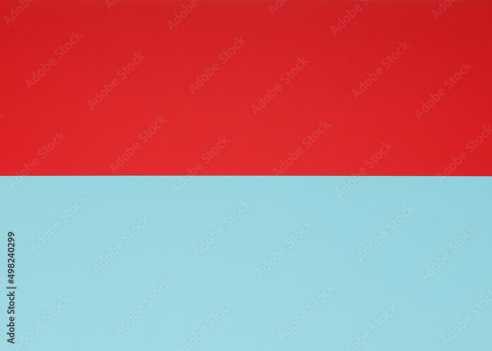 Two-color background made with 2 cardboards. Red and light blue colorway
