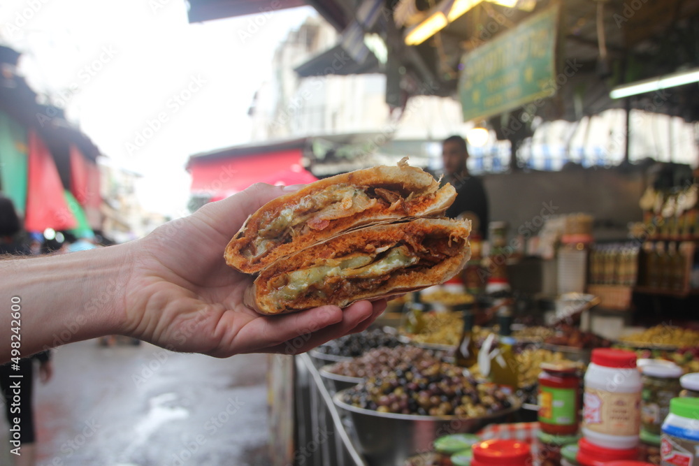 Grilled meat in pita bread 