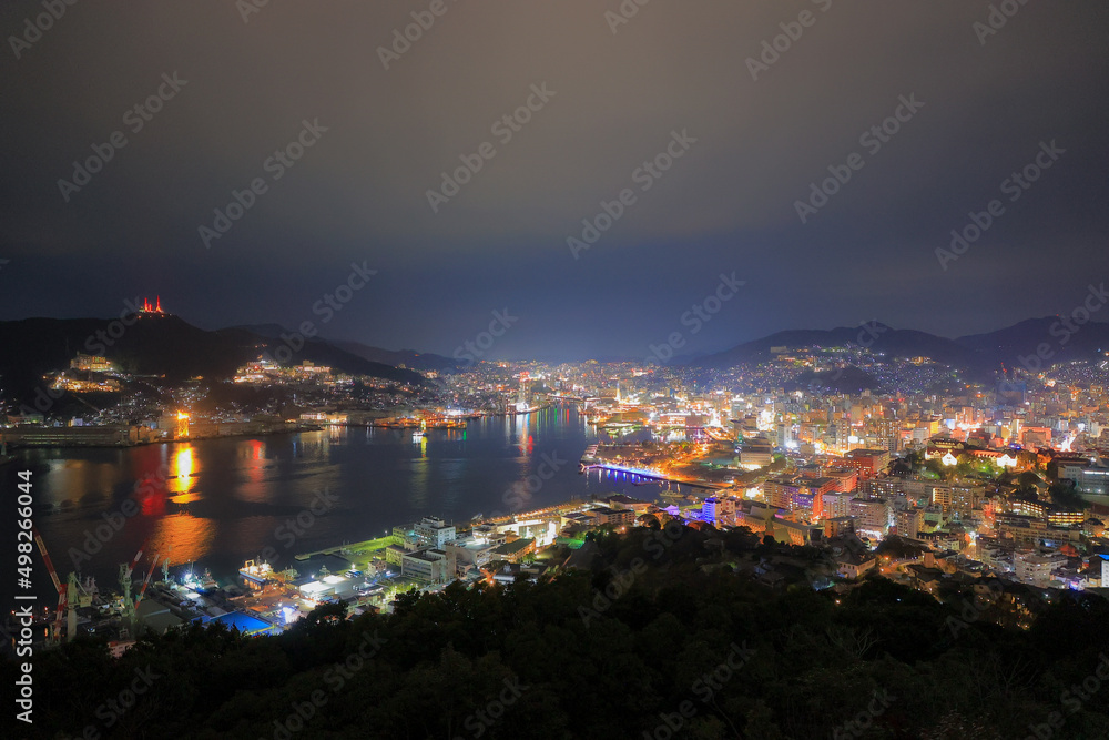 Obraz premium nagasaki night view of the city 長崎