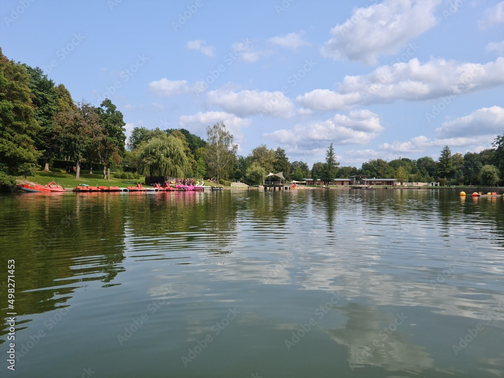 Fototapeta premium boats on the lake