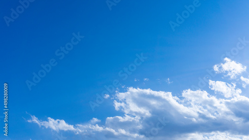Panorama background material of refreshing blue sky and clouds_03