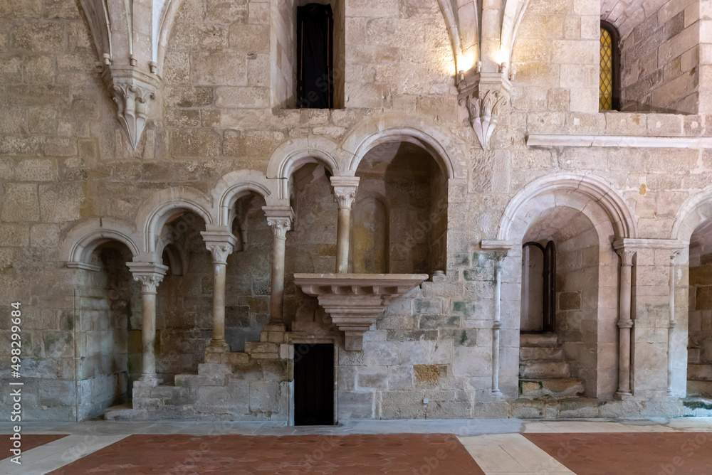 oratory and puplpit in the refectory of the Alcobaca monastery