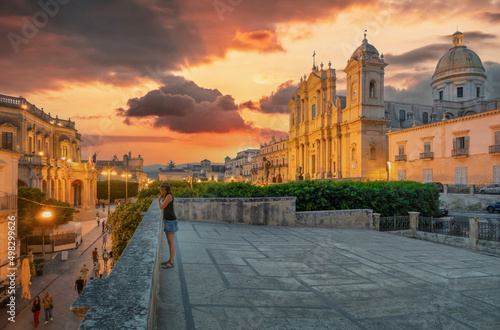 Obraz na płótnie Noto (Sicilia, Italy) - A historical center view of the touristic baroque city in province of Siracusa, Sicily island, during the summer; UNESCO site in Val di Noto. w salonie