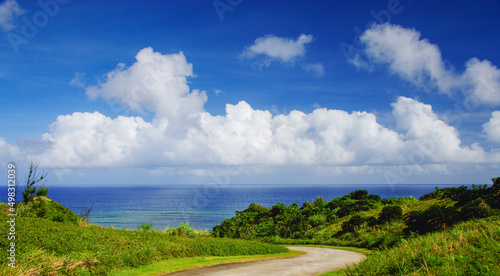 南国の道と海と空 石垣島 沖縄
