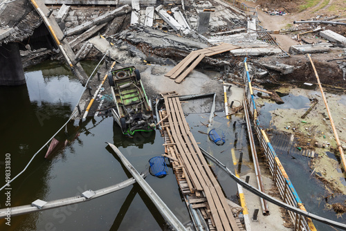 Bilde på lerret War in Ukraine. Destroyed Bridge Over The Irpin River