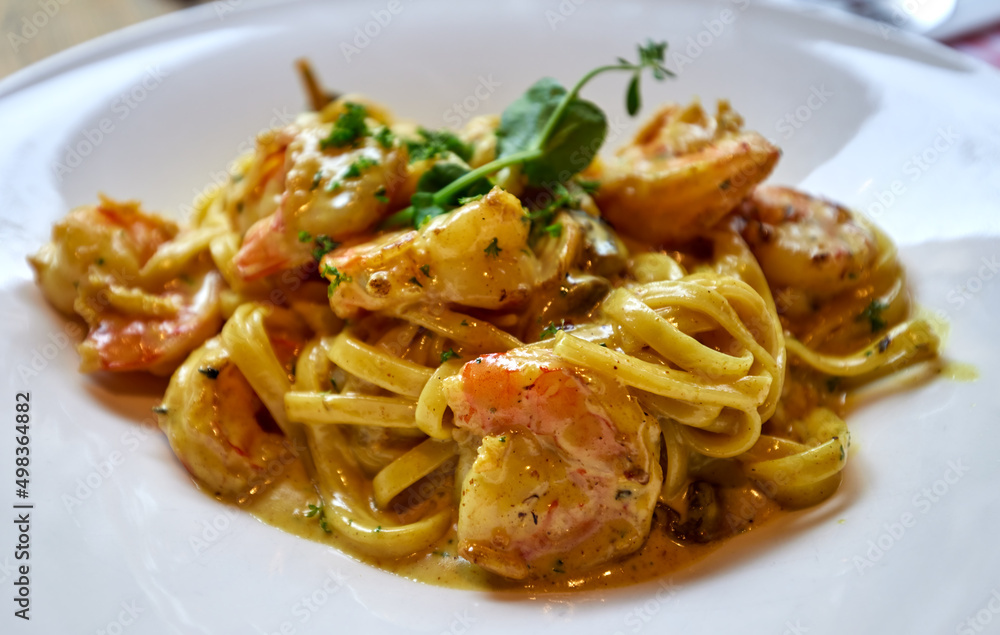 Delicious Curry Shrimp Pasta