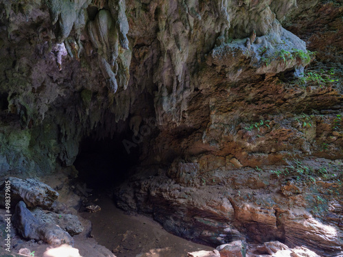 西表島の鍾乳洞