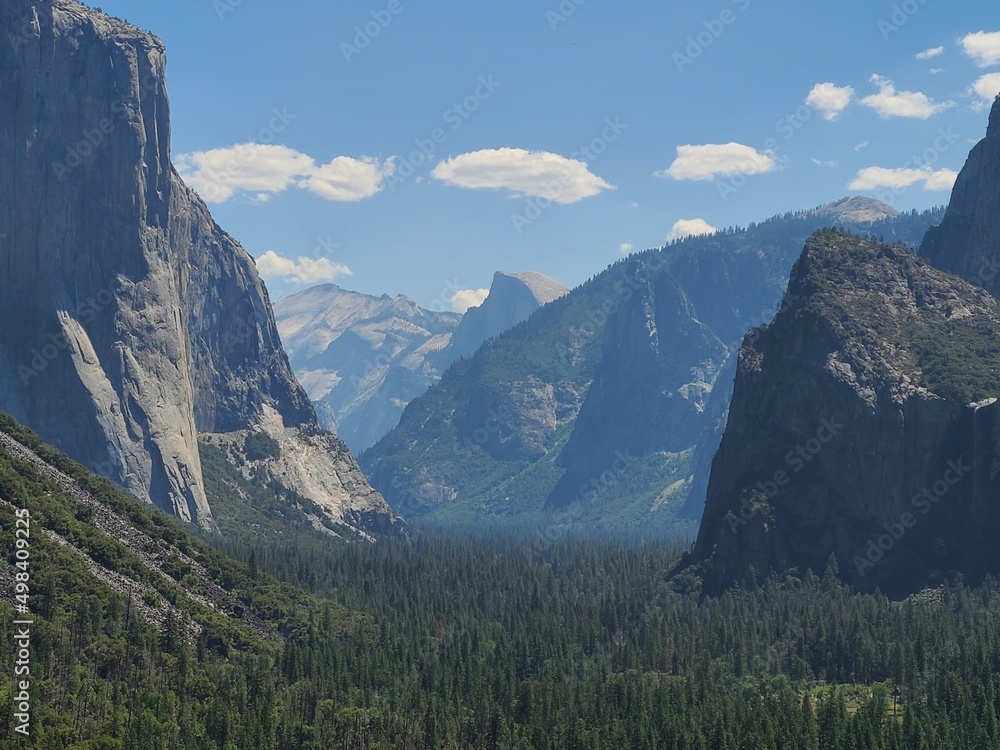 Views of the High Sierras from Tunnel View point in Yosemite Valley, California