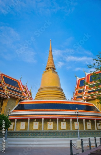 Wat Ratchabophit, a temple with a large golden chedi.