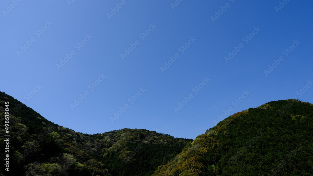 空と山 空と山