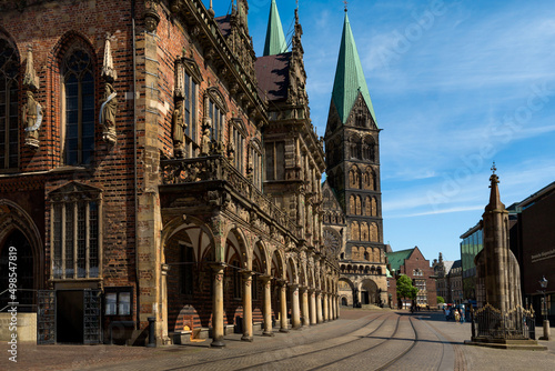 Rathausplatz marktplatz or market square in the historical center of the medieval Hanseatic city of Bremen, Germany, July 15, 2021 © frolova_elena