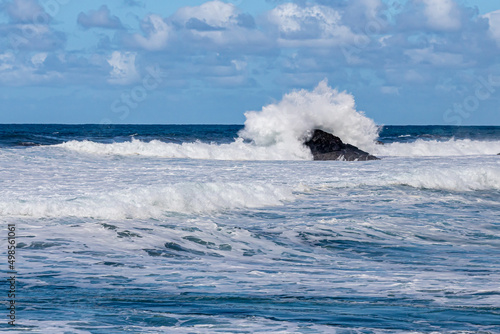 Wellen an der Playa de Benijo
