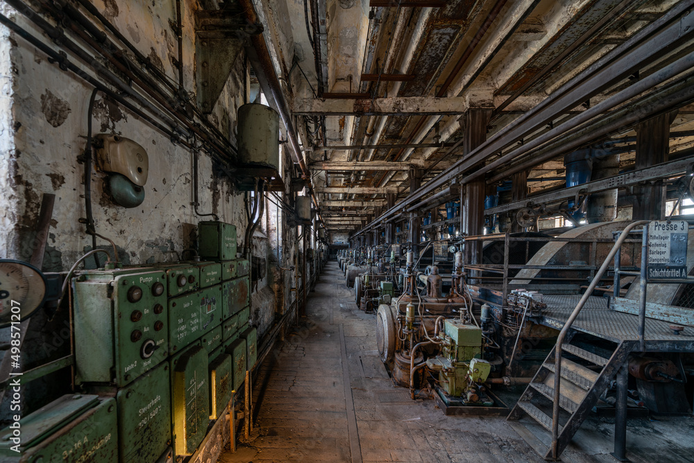 A briquette factory is a mechanical plant for refining coal. Briquettes can be produced from sieved lignite or hard coal dust.