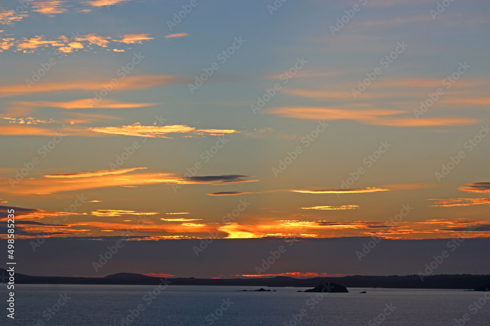 Fototapeta premium Sunset over Newgale Beach, Wales 