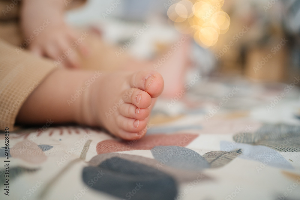 baby legs selective focus, shallow depth of field baby legs selective focus, shallow depth of field