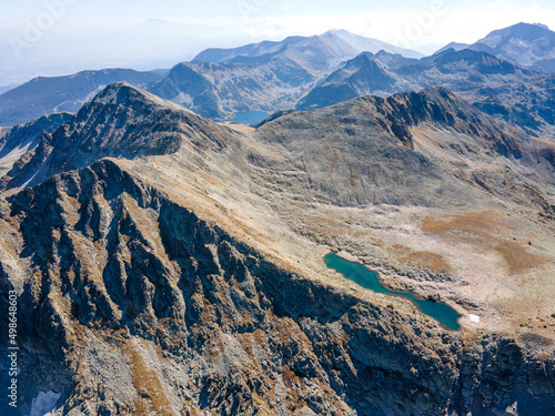Foto Aerial view Around Polezhan peak, Pirin Mountain, Bulgaria