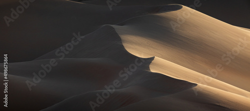 Fototapeta Naklejka Na Ścianę i Meble -  The empty quarter sands