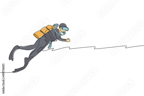 One single line drawing of young energetic man do scuba diving to explore coral reef and sea ocean life world vector illustration. Healthy lifestyle sport concept. Modern continuous line draw design