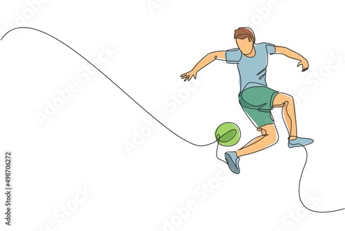 One continuous line drawing of young sporty man soccer freestyler player practice to juggle ball with heel in the street. Football freestyle sport concept. Single line draw design vector illustration