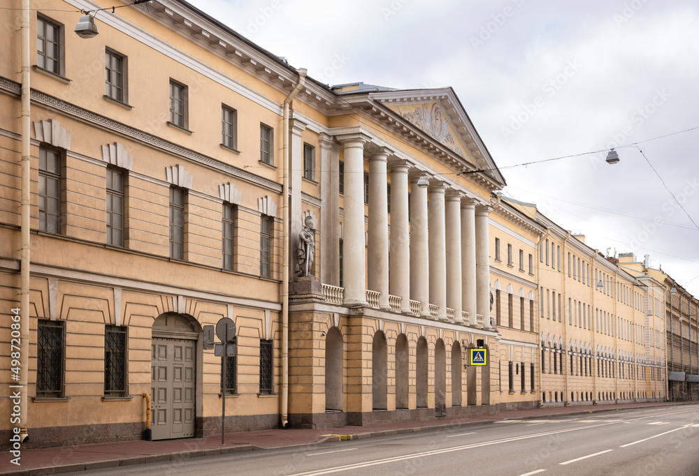 Main building of the former barracks of the cavalry guard regiment on Shpalernaya street (1803), St. Petersburg, Russia