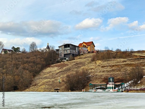 Spring awakening in Romashkovo photo