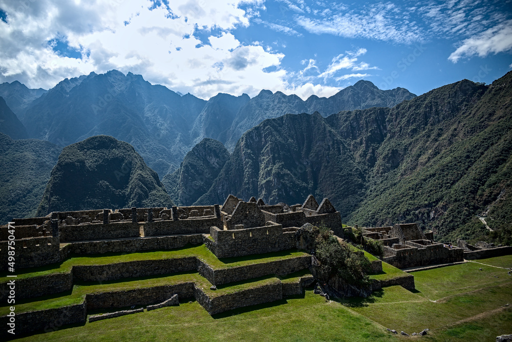 Φωτογραφία Machu Picchu with no people indigenous andean people want to rename to the traditional quechua language name huayna picchu