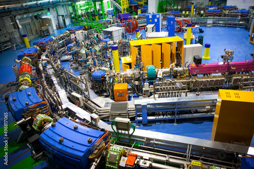 Εκτύπωση καμβά View of the synchrotron or circular particle accelerator.