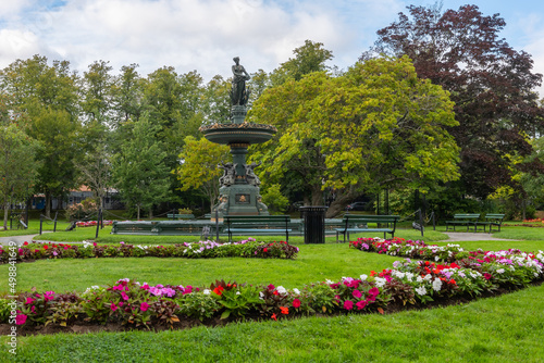 Fototapeta Naklejka Na Ścianę i Meble -  Halifax Public Gardens with the Victoria Jubilee Fountain, Nova-Scotia, Canada