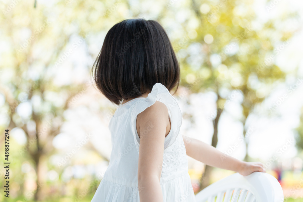 夏にお出かけする4歳の子供(育児・子育て) 夏にお出かけする4歳の子供(育児・子育て)