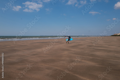 Kitesurf sur la plage de Trouville 