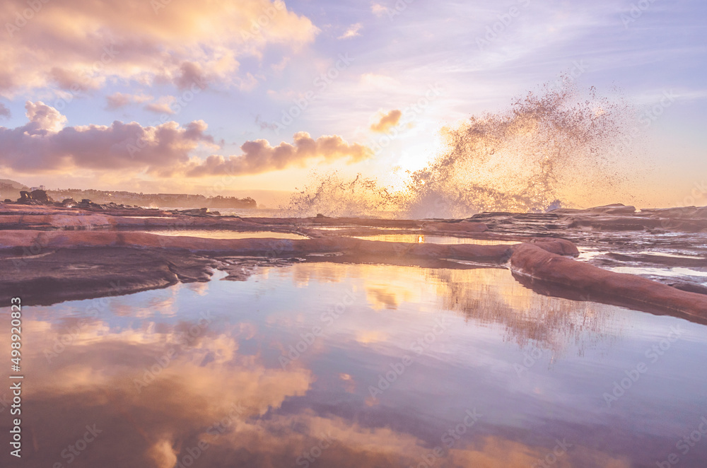 Fototapeta premium 파도반영